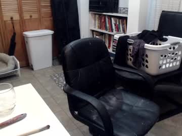 Jennyneeds • trans • 0y • United States • public