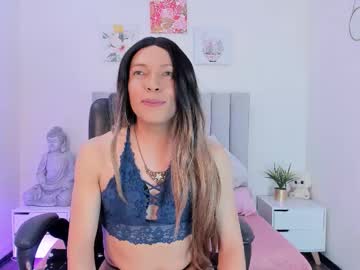 Jessicajones69  • anal • 32y • In your most naughty dreams ? • public