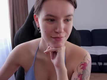 Jessielunton • dance24y • Latvia • public