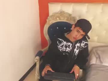 Live cam boy Jhei_king – Hot Gay Cams