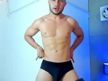 Live cam boy Jhonny_flames7, 24 yrs – Hot Male Cams