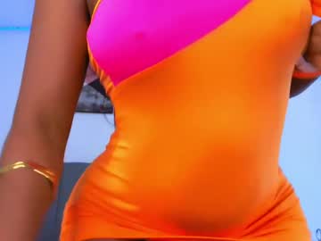 Jiah81 • ebony • 23y • Departamento del Valle del Cauca, Colombia • public