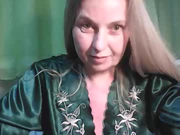 Jinayaa • nonude • 52y • Dnipropetrovsk Oblast, Ukraine • public