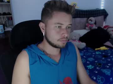 Live Feet Fetish Performer Johanleonsweetboy, 28 yrs - Ted's Cam Directory