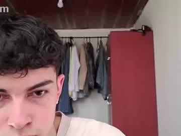 Live cam boy John_vichenso, 21 yrs – Hot Gay Cams