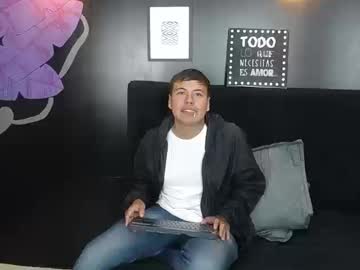 Live cam boy Jordy_kiing – Hot Gay Cams