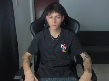 Live cam boy Joshmiller_, 23 yrs – Hot Male Cams