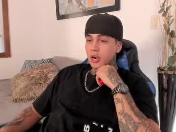 Live cam boy Juan_alvarez18, 22 yrs – Hot Male Cams