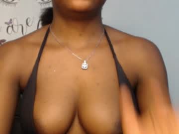 juicy_plumx - Live Cam Model Online on Ted's Cam Directory