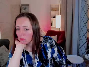julia_muse - Live Cam Model Online on Ted's Cam Directory