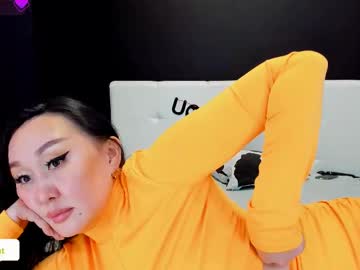 Julianna Jamii • queen • 36y • Estonia • public