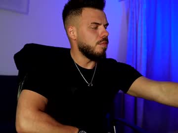 Juliusmasters • hairycock • 28y • Online 10:30 PM until 6:30 AM EET • public