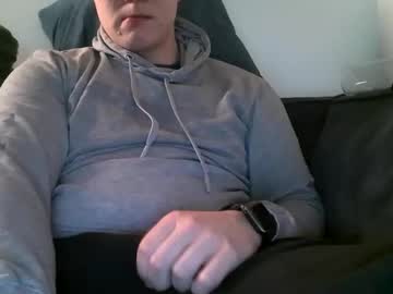 Live cam boy Julzzy21 – Hot Male Cams