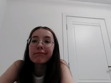 Junesarr • new • 18y • Concrete jungle • public