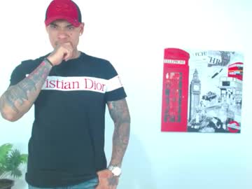 Live cam boy Juniior_333, 21 yrs – Hot Male Cams