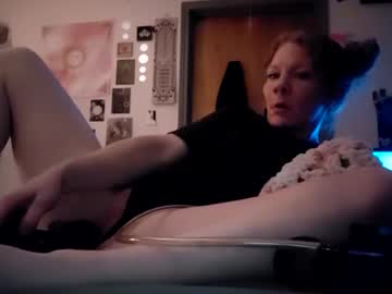 Justanotherslut6 • slut32y • your dreams • public