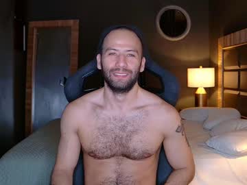 Justin Hton • bigcock • 0y • Antioquia, Colombia • public