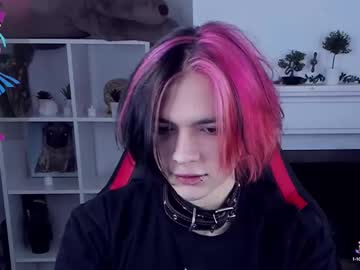 justin_twinkboy - Free Live Cam Model Online