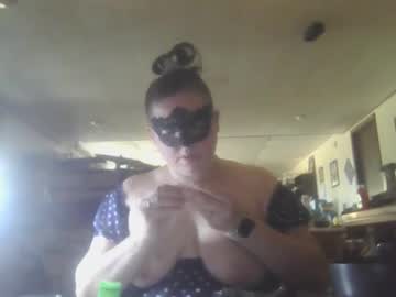 K1t Kat97 • mask • 28y • Minnesota, United States • public