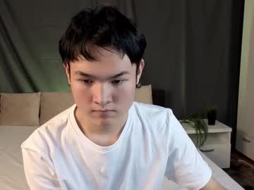 Live cam boy Kaelix1, 18 yrs – Hot Male Cams