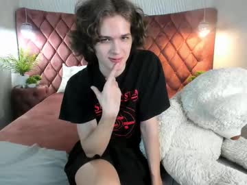 Kaibev live cam profile photo — HD — lovense — age 18 — Latvia