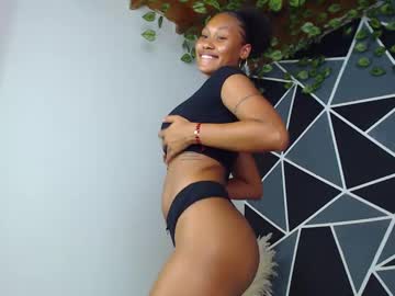 Karol The Warrior • lush • 23y • Colombia ? • hidden