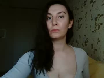 Katalinaqe • cute • 32y • Poland • away