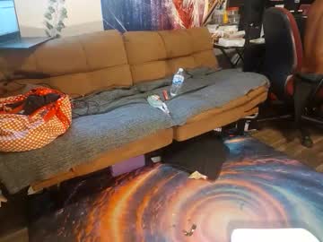 Kaylakonquers • ebony • 0y • In the Sheets ;) • public