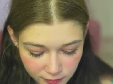 kelly_ember - Naked Teen Girls