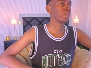 Live cam boy Kenneth_smisth, 23 yrs – Hot Gay Cams