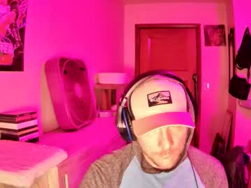 Kheezygg • secretcheating • 33y • Kentucky, United States • public