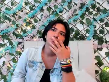 Khendra Owen • hairy • 22y • Colombia • public