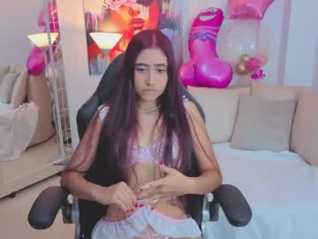 Kiim  Samanta • skinny • 0y • Your heart • public