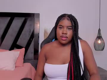 Kiimberly Moreno • feet • 18y • Colombia • public