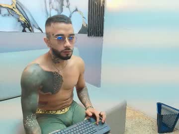 Live cam boy Kile_nolan, 32 yrs – Hot Male Cams