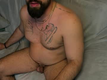 Kingsantos69 • hairy • 33y • Germany • public