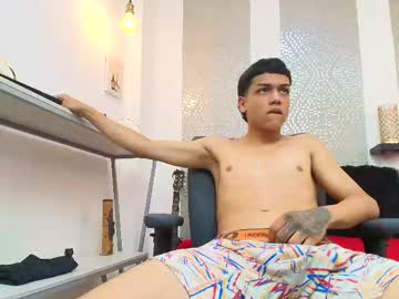 Kinky Spice69 • bigcock • 18y • Antioquia • public