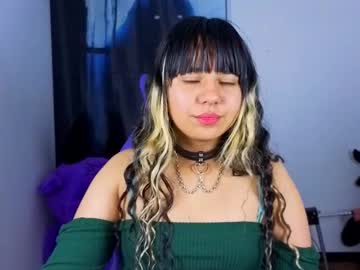 Kiokapop   • goth • 20y • in your mind baby<3 • public