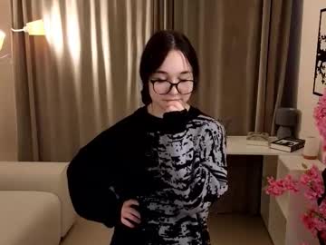 Kira Dram live cam profile photo