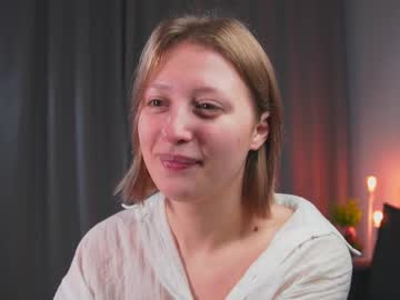 Kiss Me Mila • new • 18y • Cloud Nine • public