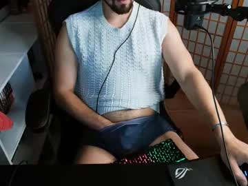 Live cam boy Kissandcream, 26 yrs – Hot Gay Cams