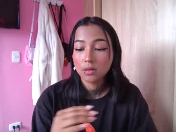 Kitty Moon2 • petite • 23y • Bogota D.C., Colombia • public