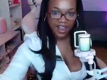 Live cam boy Kittyxoxonoir – Hot Male Cams