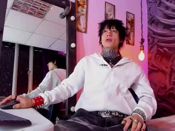 Live cam boy Koryu_skull, 19 yrs – Hot Male Cams