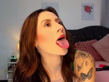 Live webcam: Kristennblue_, 32 yrs - Female Sex Cams