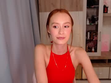 Krisykkiss • shaved • 25y • le-de • public