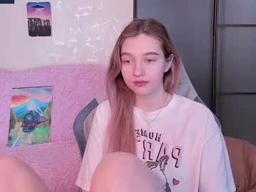 ksuhesa - Free Live Cam Model Online