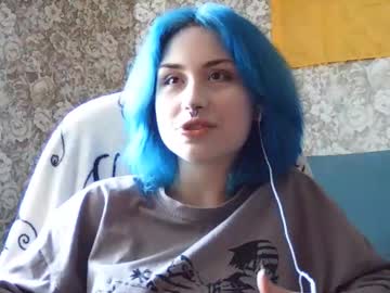 Kummcaskill • shy • 18y • My room • public