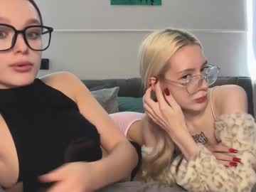 Kvetapin • skinny • 18y • meow • public