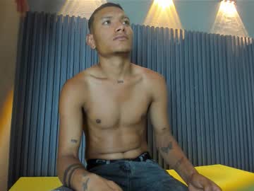 Live cam boy Kyle_brucee, 23 yrs – Hot Male Cams